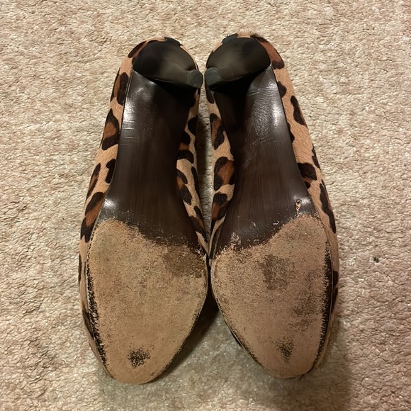 Stuart Weitzman leopard pumps - Picture 4 of 8